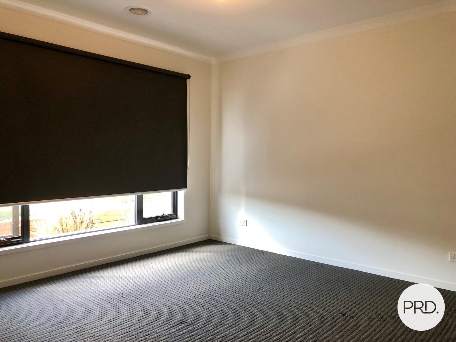 74 Riverboat Drive THURGOONA 10