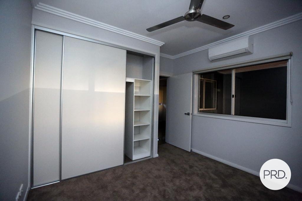 7/4 Shingoro Street BILINGURR 4