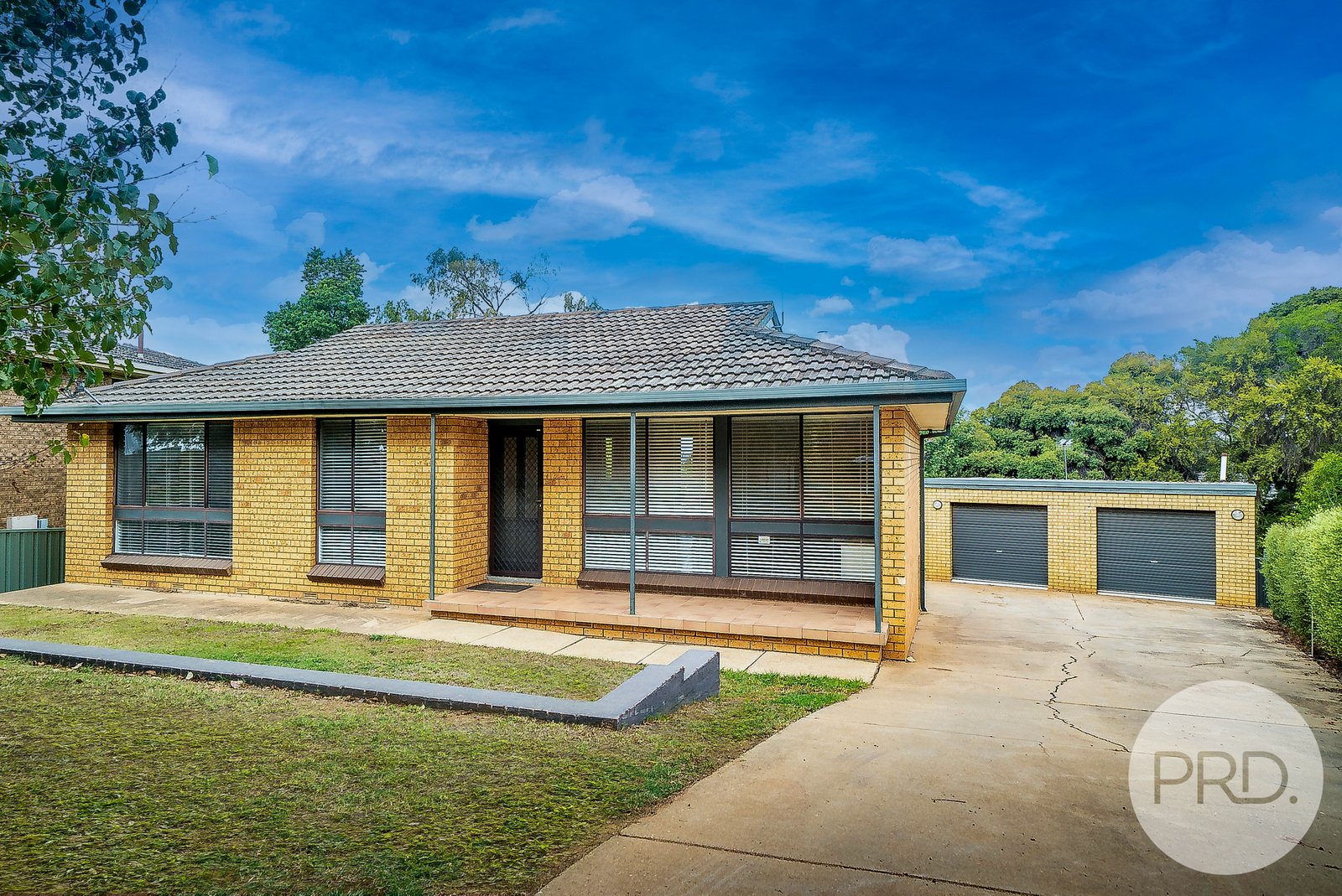 74 Simkin Crescent KOORINGAL 1
