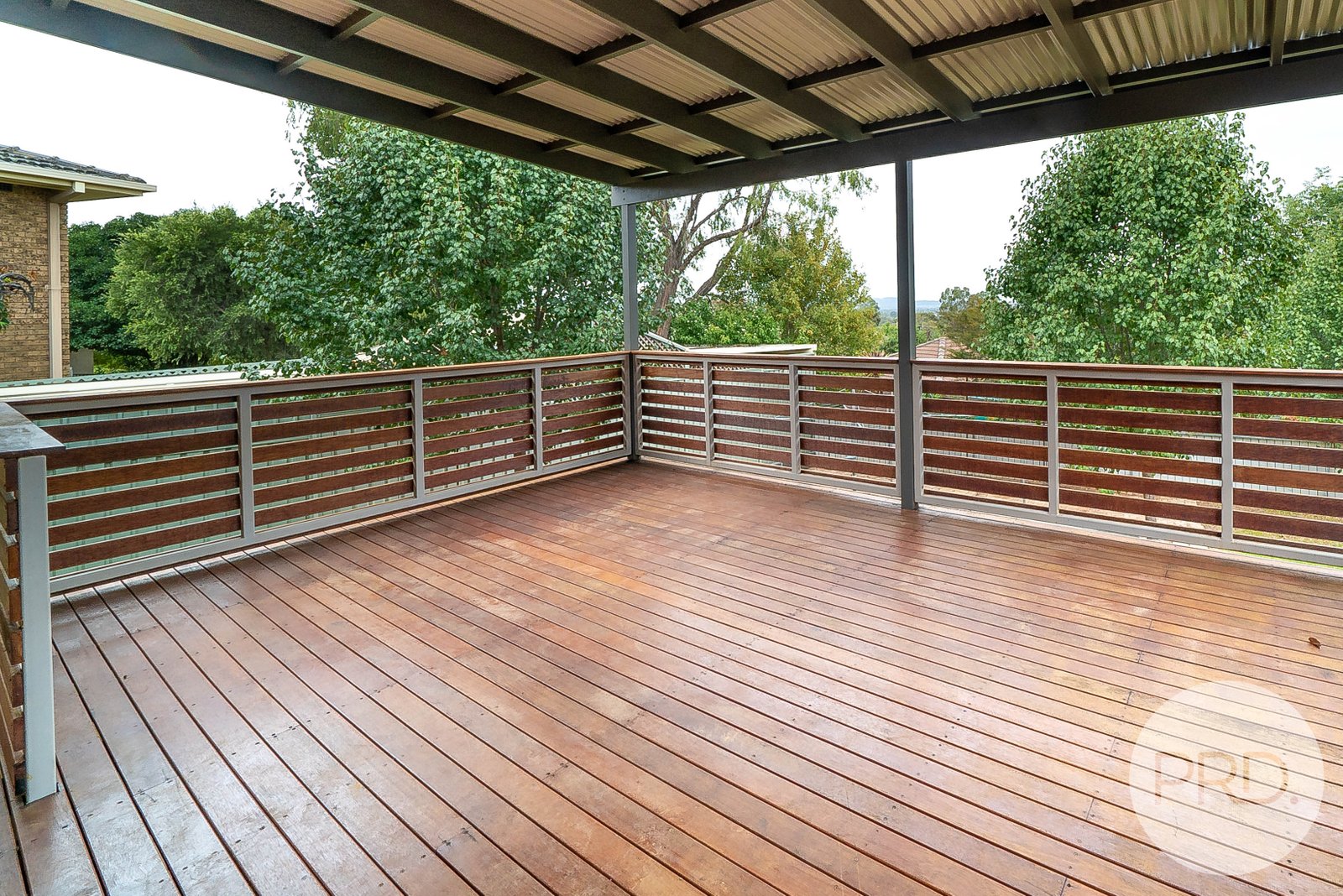 74 Simkin Crescent KOORINGAL 8