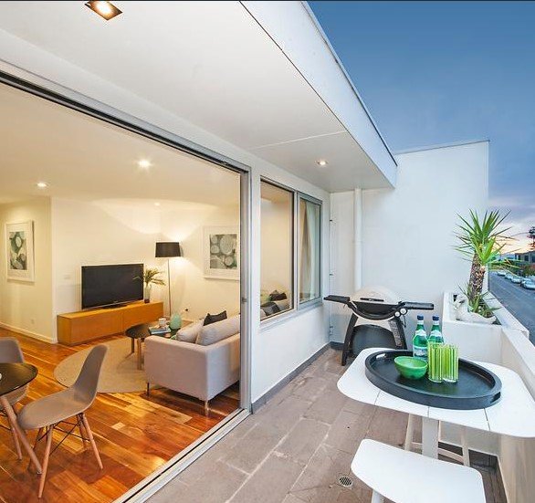 Gallery: 7/4 Small Street