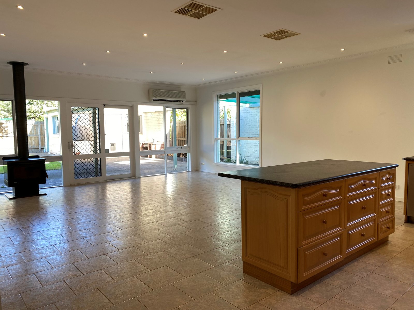 Gallery: 74 Stanley Street