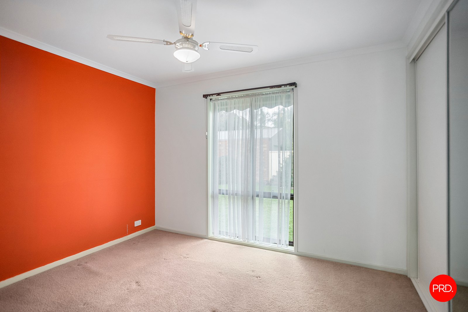 74 Strickland Street ASCOT 10