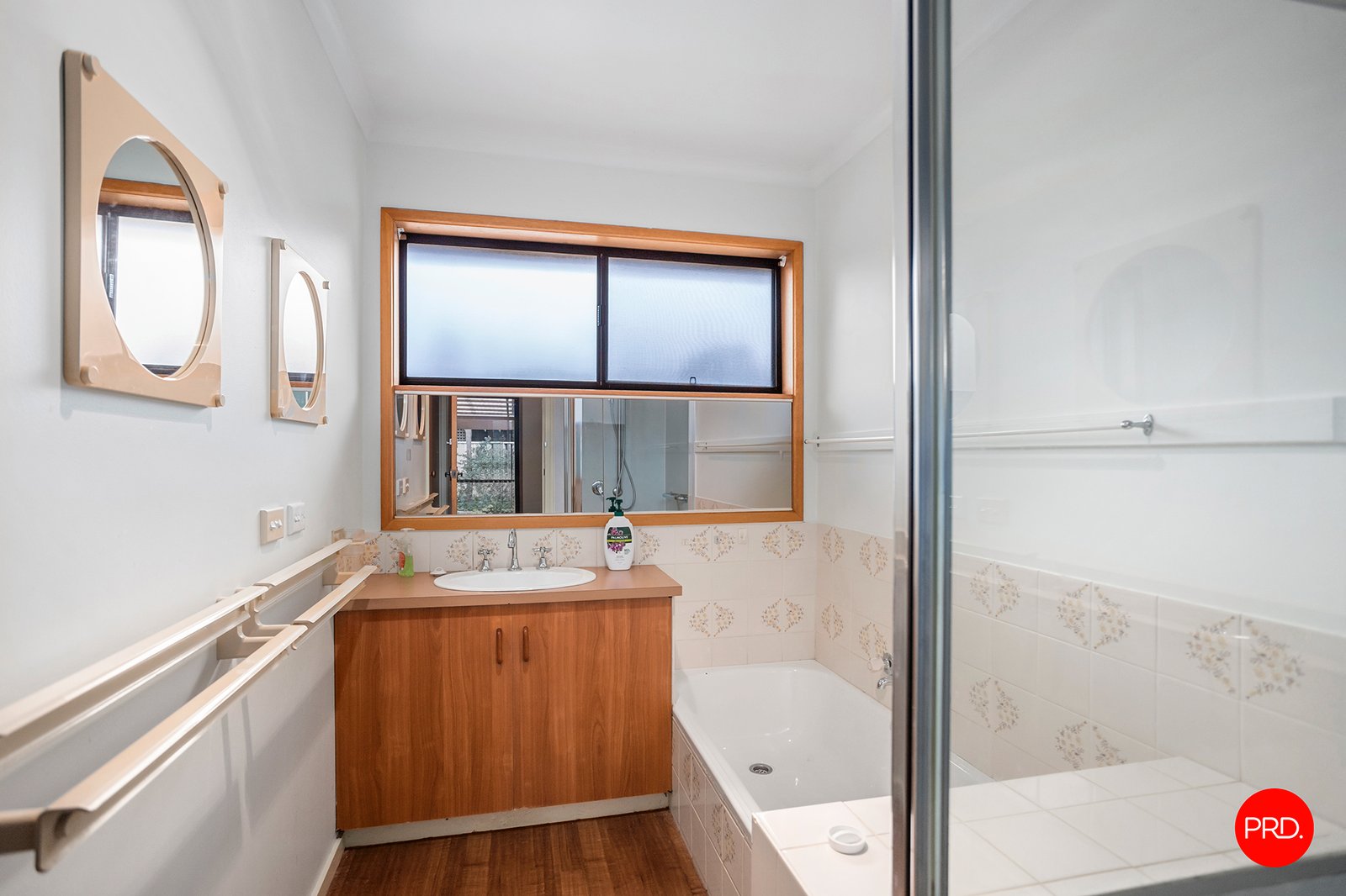 74 Strickland Street ASCOT 13