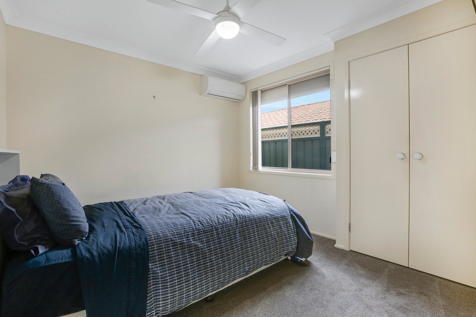 74 Sunnybank Crescent HORSLEY 6