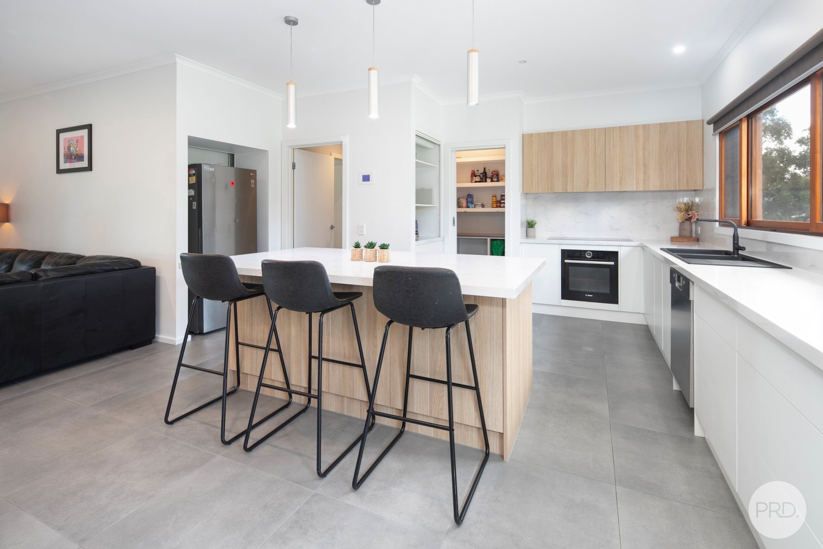 74 Taemore Close HADDON 3