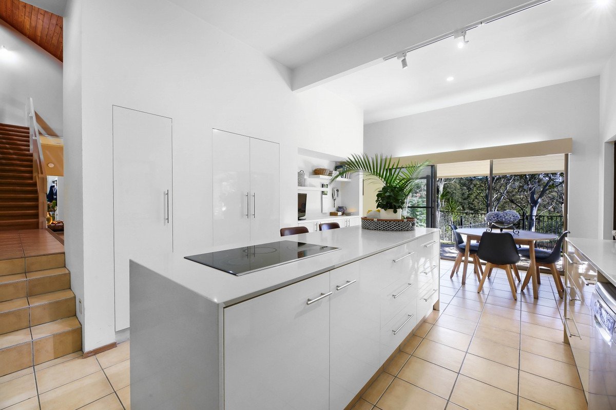 74 Trees Road Tallebudgera 4