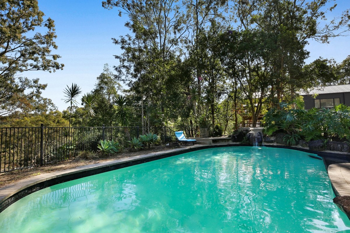 74 Trees Road Tallebudgera 21