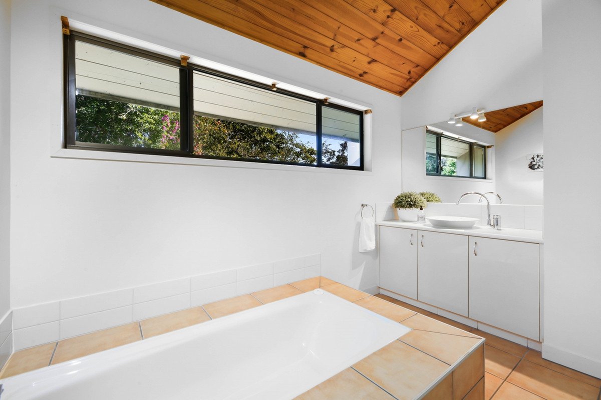 74 Trees Road Tallebudgera 26