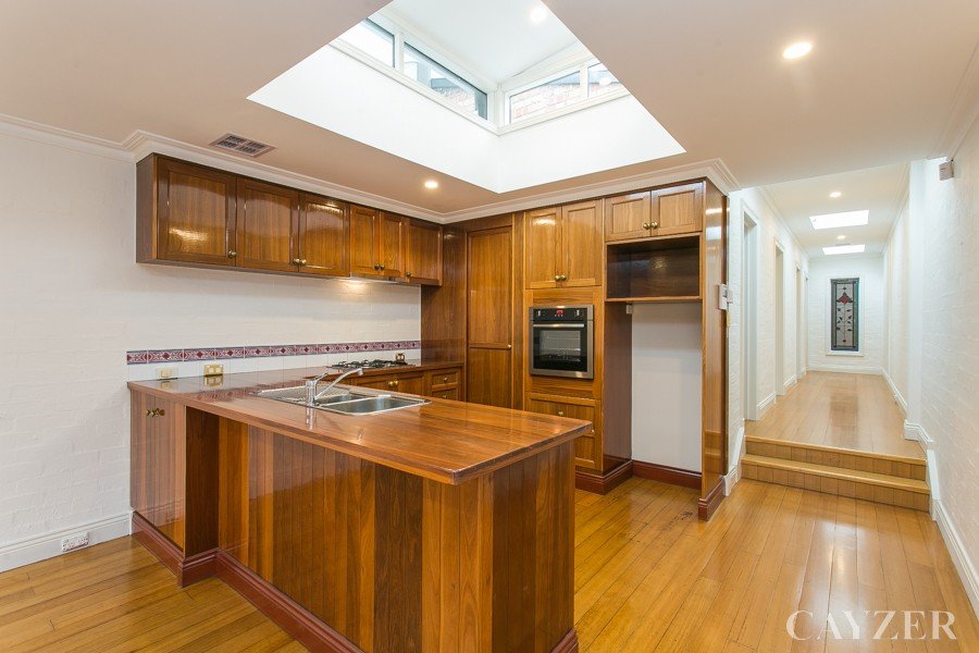 Gallery: 74 Victoria Avenue
