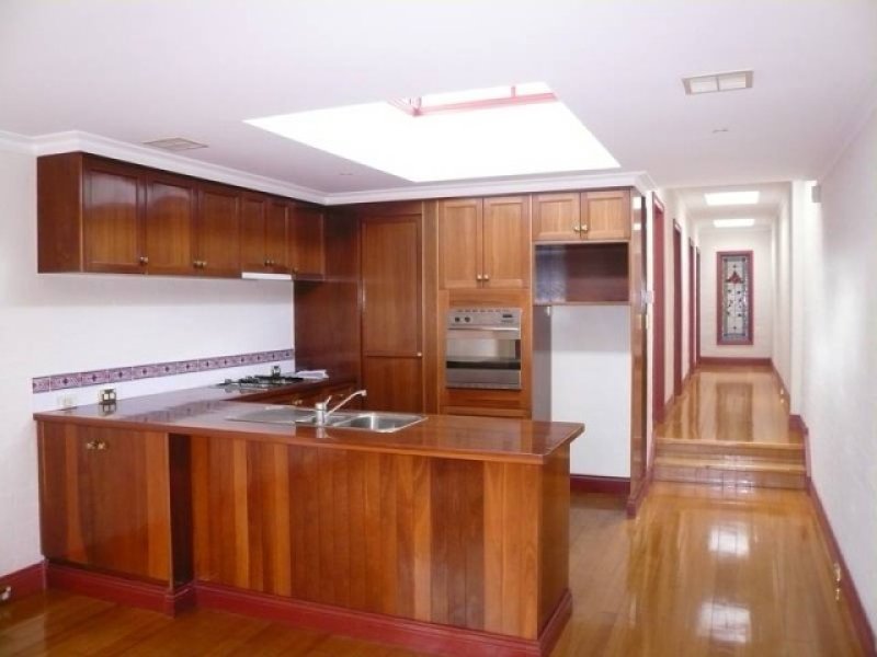 Gallery: 74 Victoria Avenue