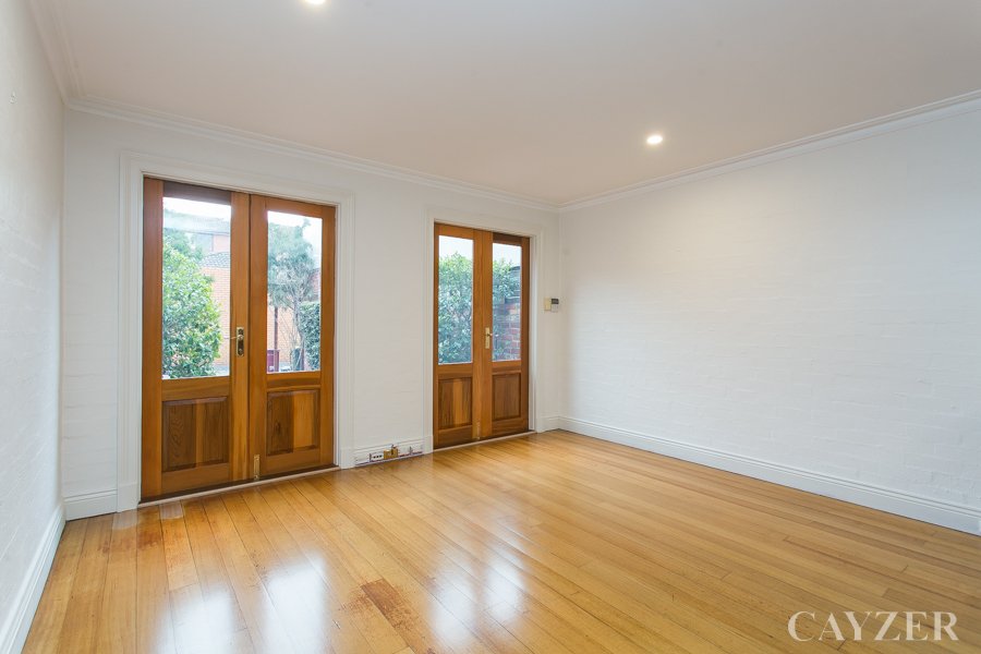 Gallery: 74 Victoria Avenue