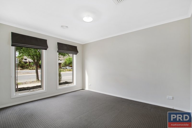 74 Victoria Cross Parade WODONGA 4