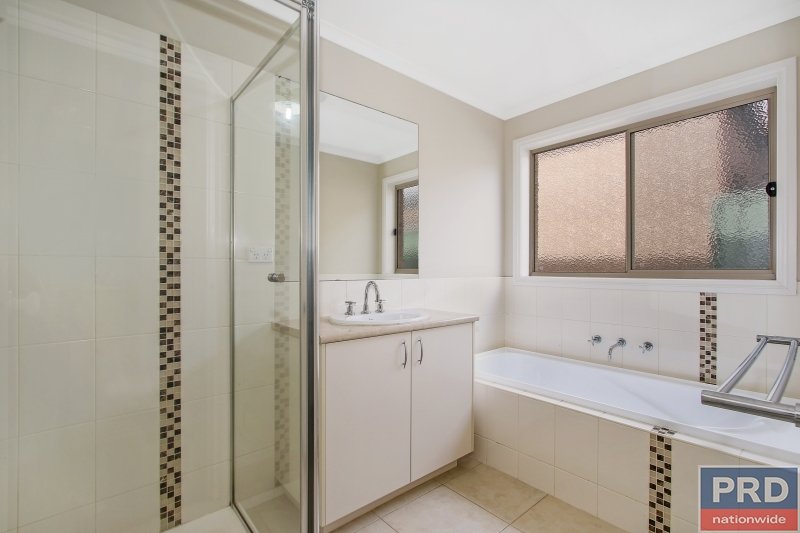 74 Victoria Cross Parade WODONGA 6