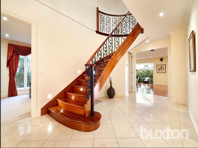 Gallery: 74 Well Street