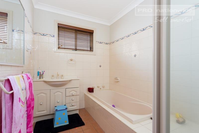 74 Yentoo Drive GLENFIELD PARK 7
