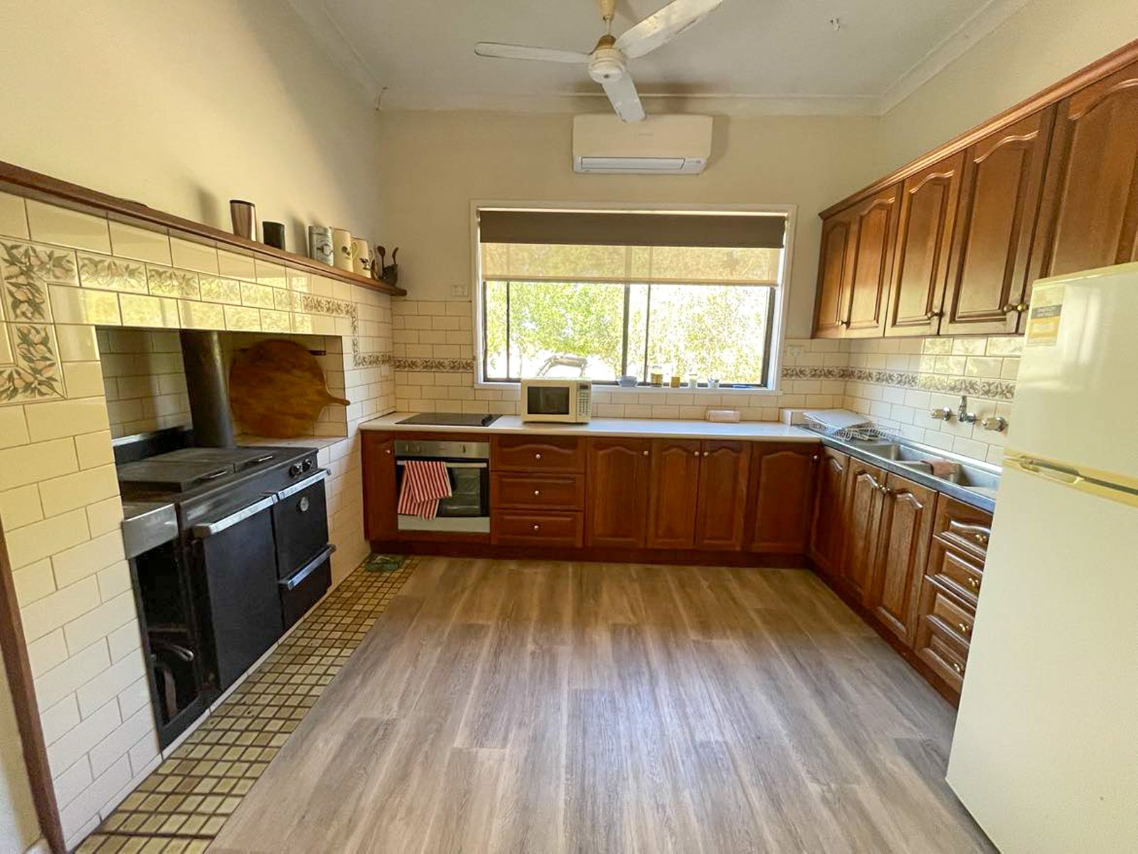 740 Mount Garland Road TOOMA 2