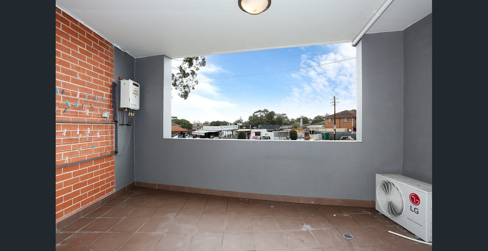 7/409-411 Hume Highway YAGOONA 5