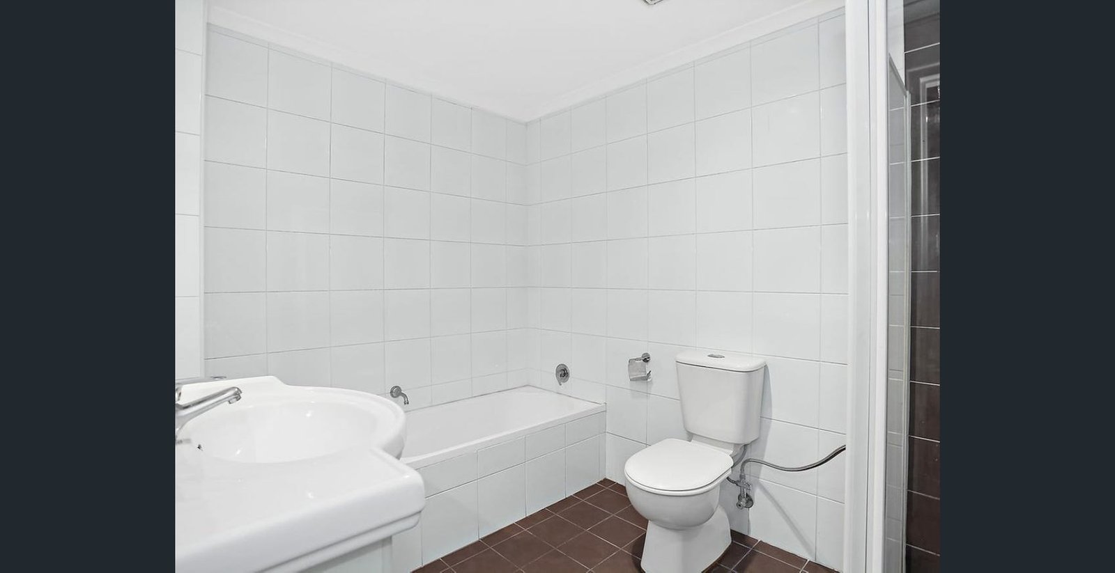 7/409-411 Hume Highway YAGOONA 4