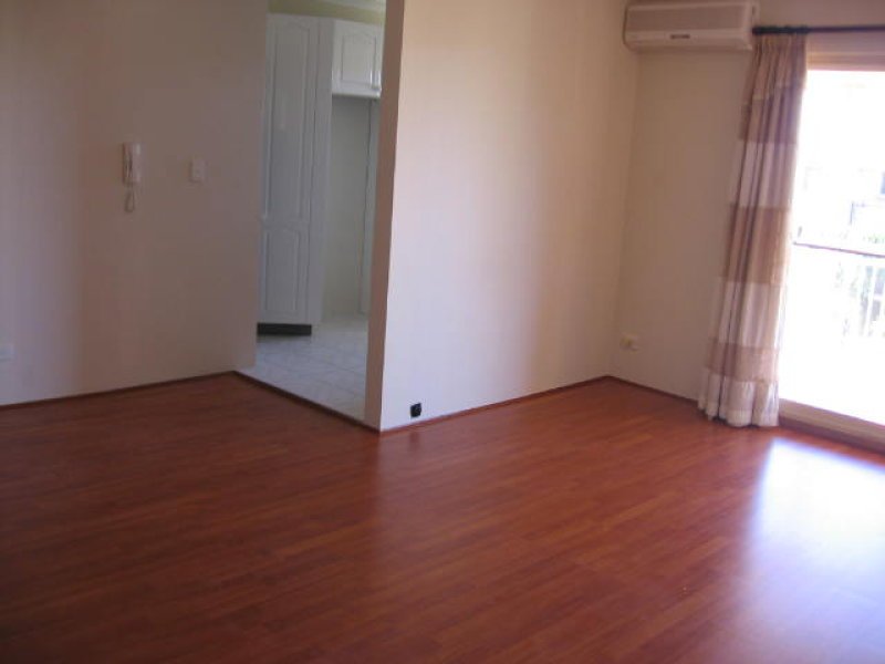 7/41-43 Hampden Street BEVERLY HILLS 1