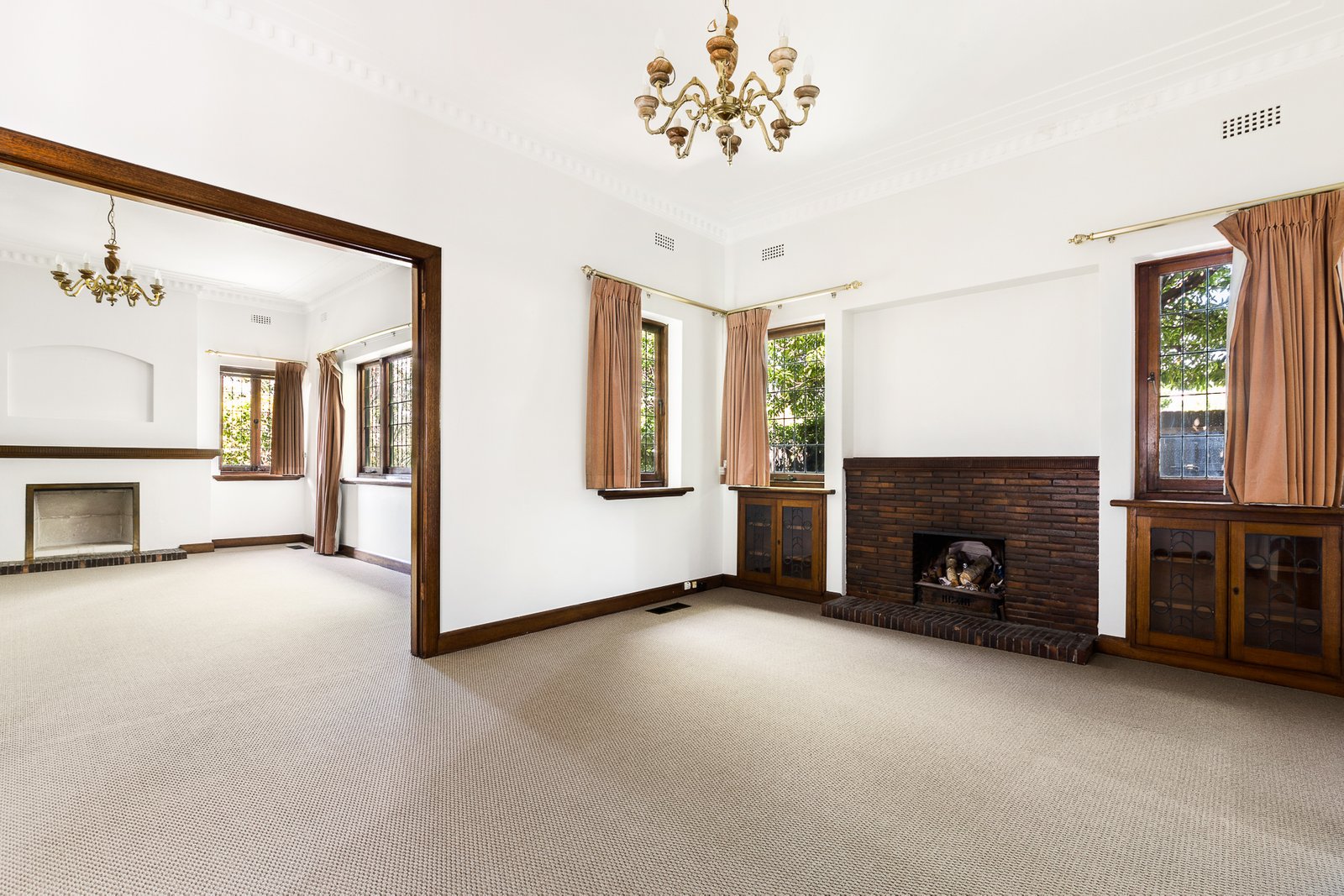 Gallery: 741 Hampton Street
