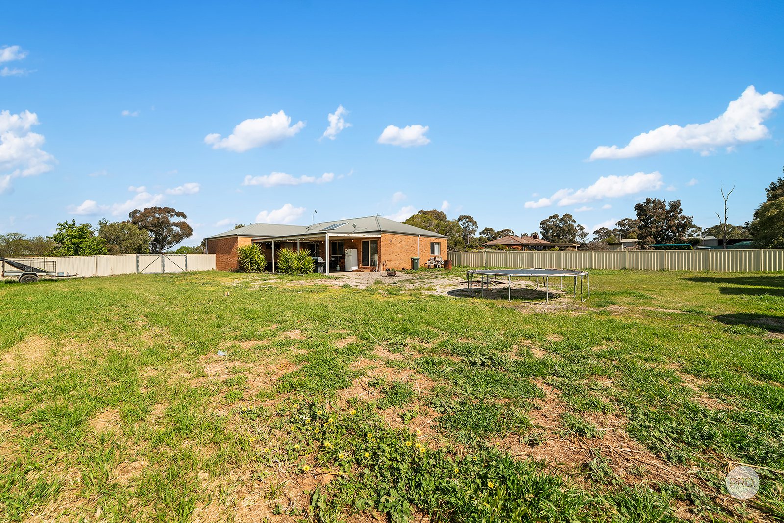 741 Midland Highway HUNTLY 16