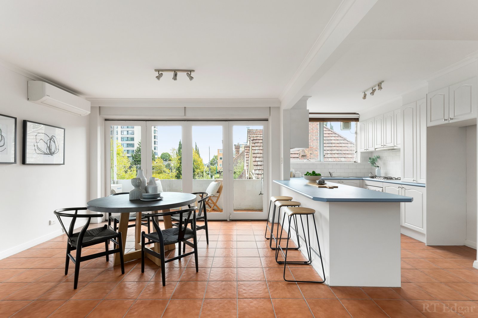 Real Estate and Property in 7/411 Toorak Road, Toorak, VIC