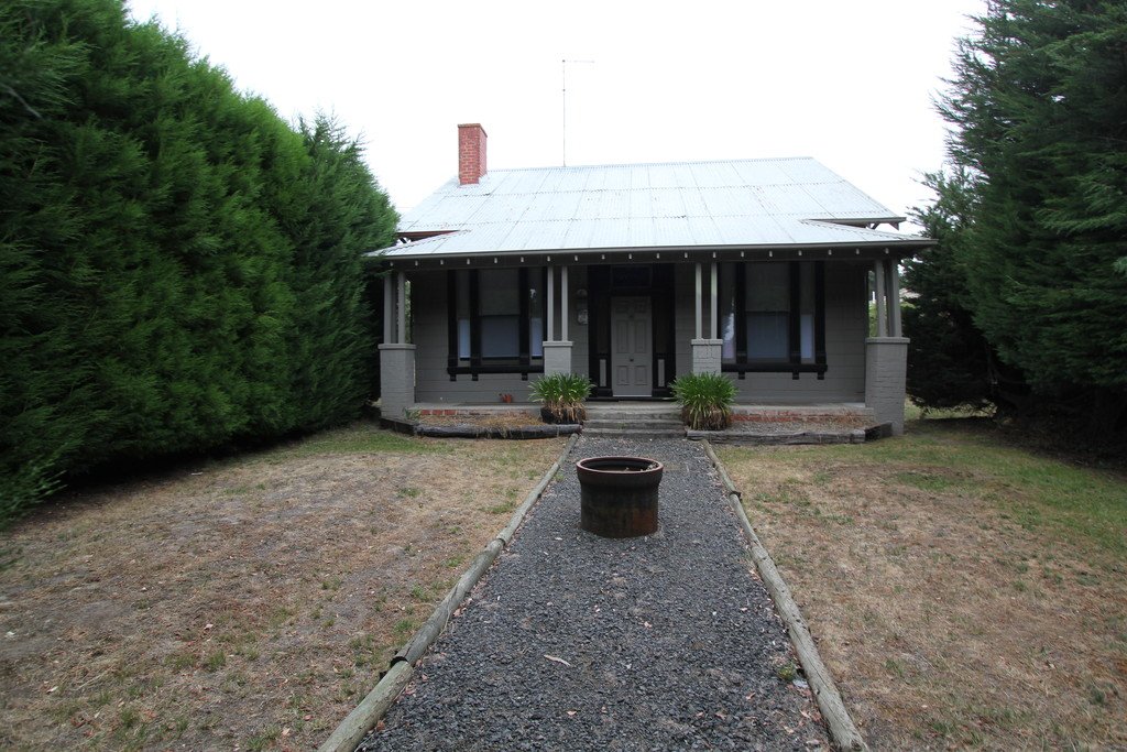 742 Geelong Road BALLARAT 9