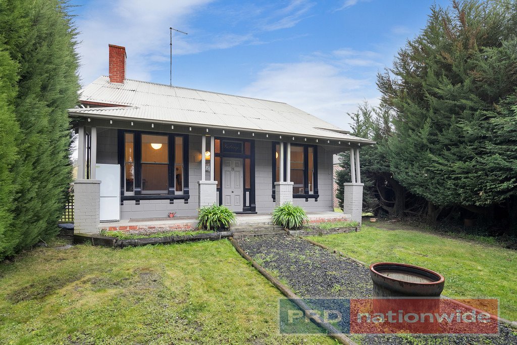 742 Geelong Road CANADIAN 2