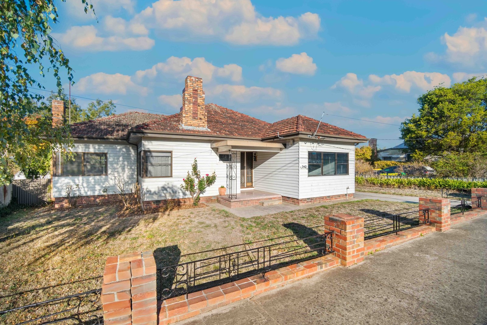 Gallery: 743 Geelong Road