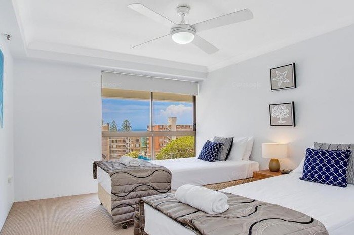 74/45 Hayle Street BURLEIGH HEADS 7