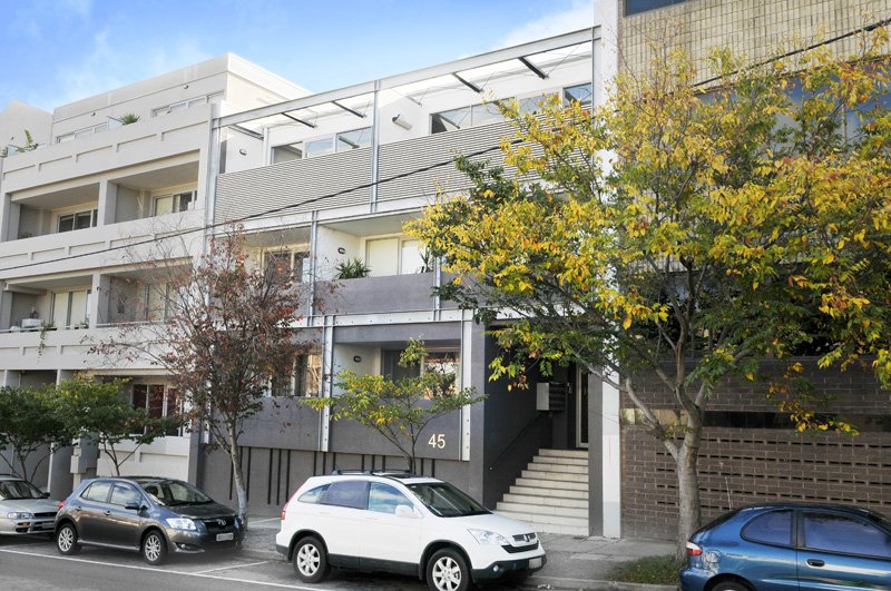 Gallery: 7/45 Wellington Street