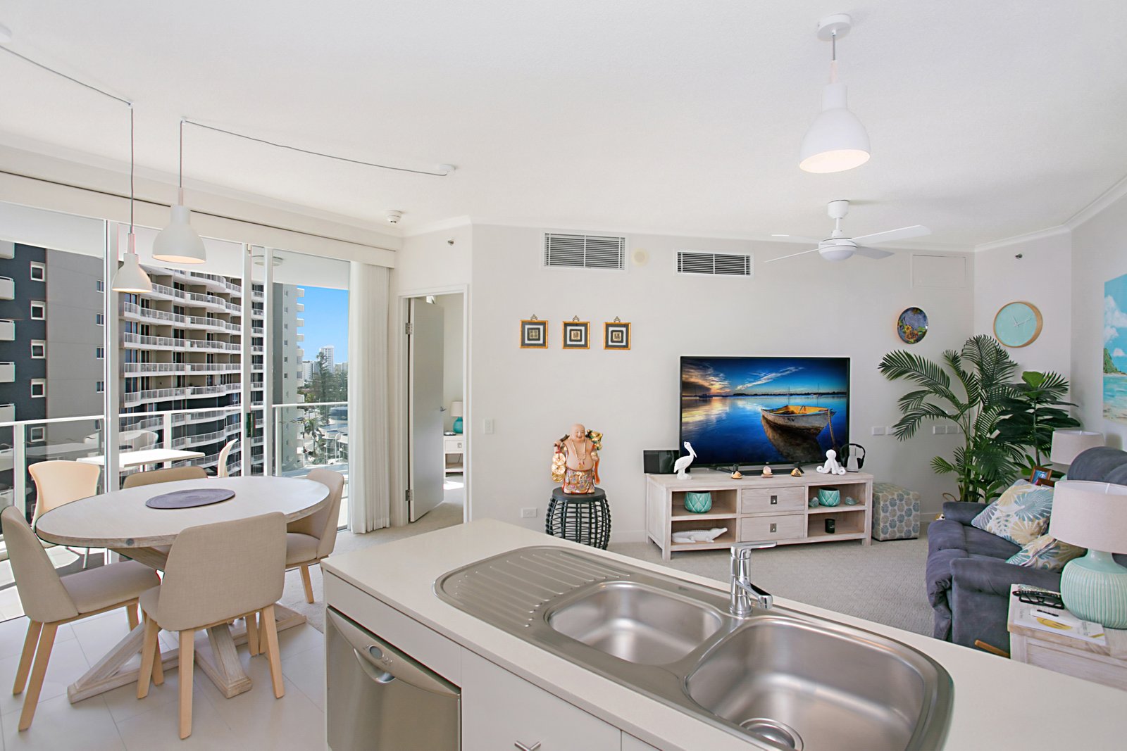 745/6-8 Stuart Street TWEED HEADS 4