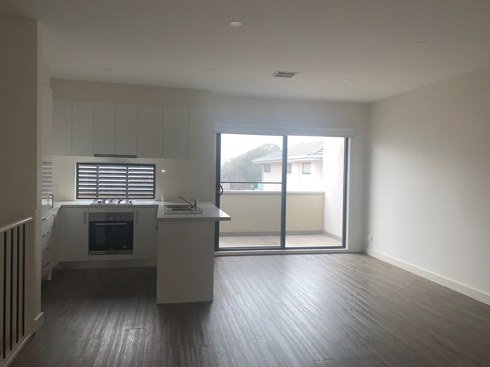 Gallery: 7/47-51 Evelyn Street