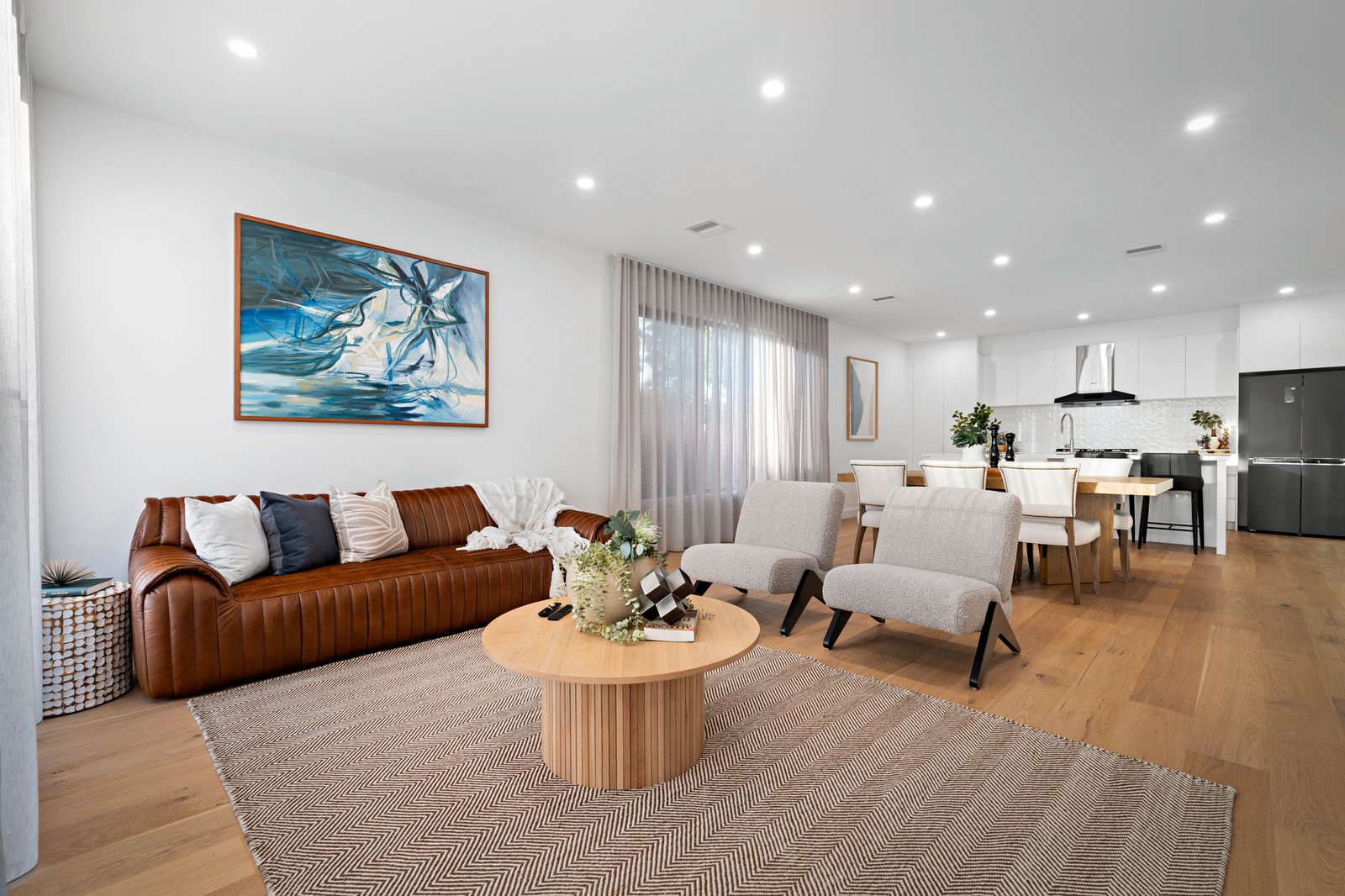 Gallery: 747 Nepean Highway