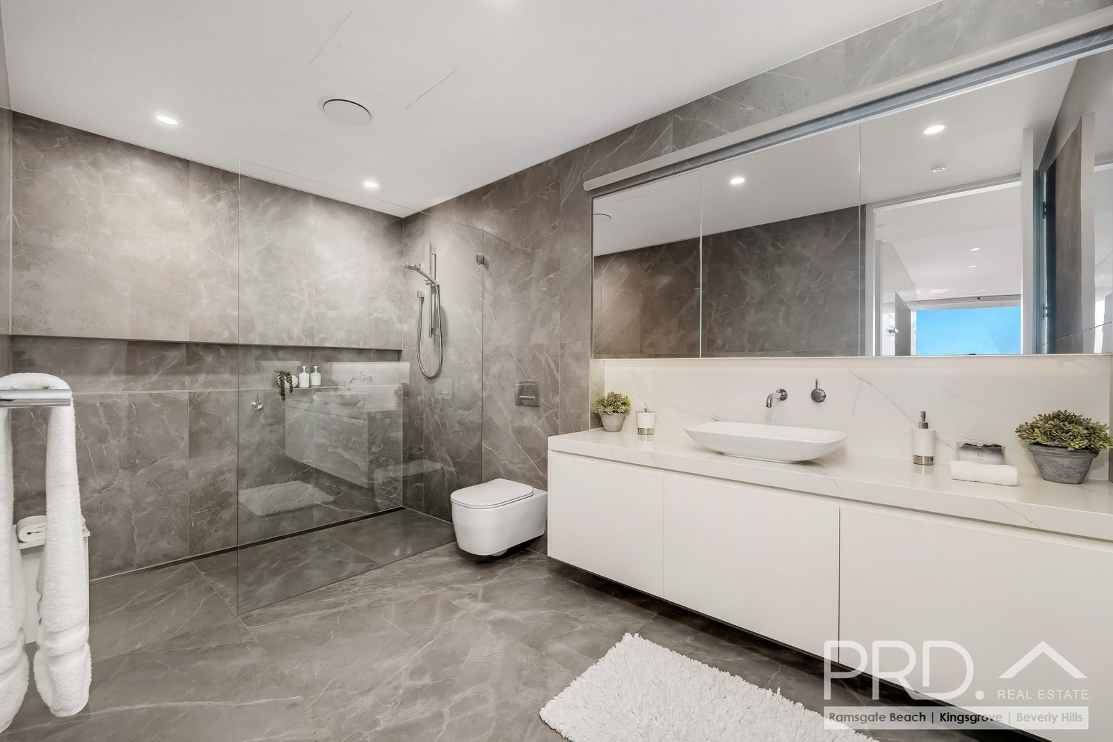 7/47A Tara Street SYLVANIA 14