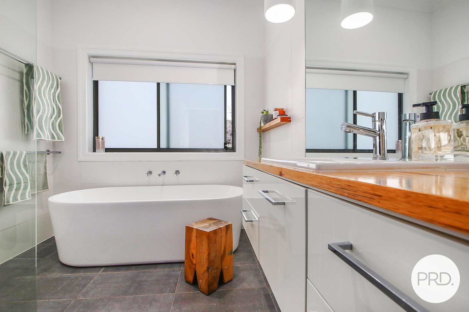 748 Vine Street ALBURY 14