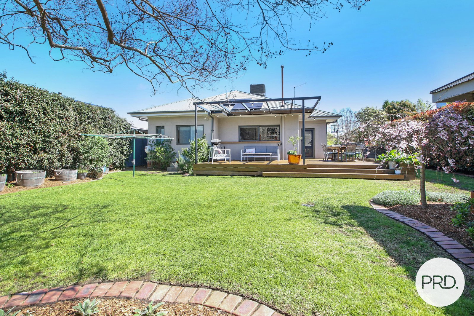 748 Vine Street ALBURY 18