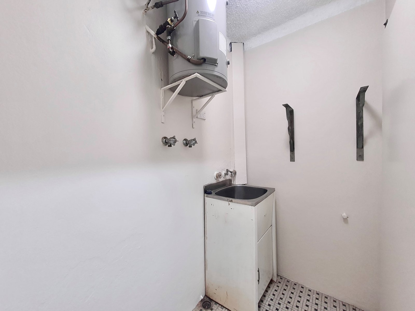 7/49 Castlereagh Street LIVERPOOL 5