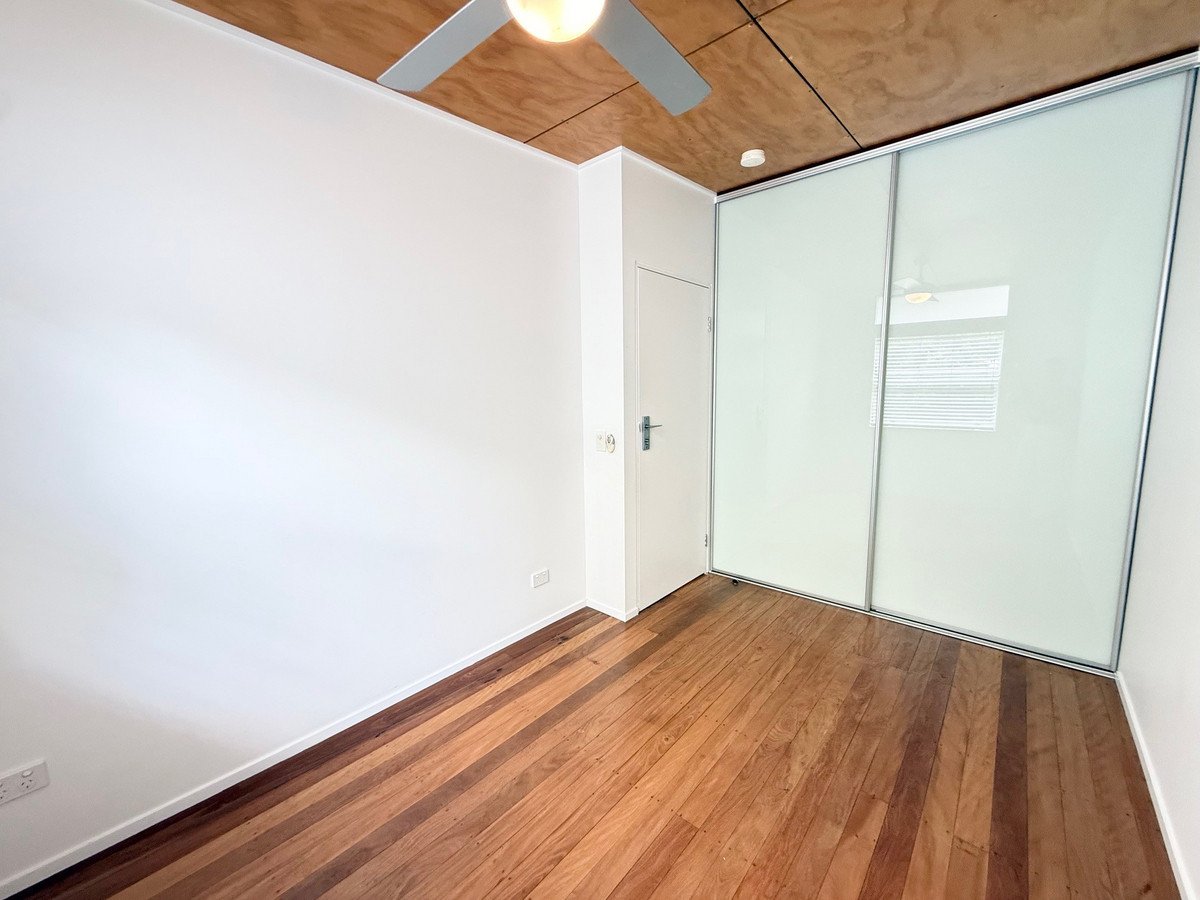 7/49 Connor Street BURLEIGH HEADS 10