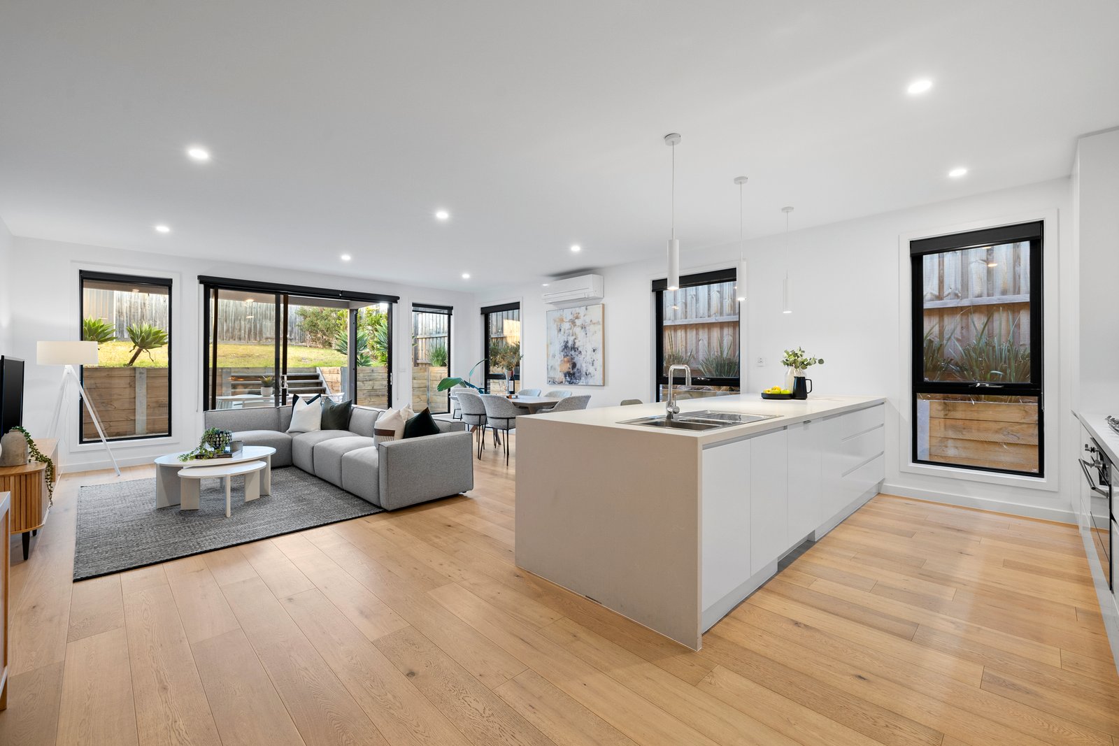 Gallery: 74A Kennedy Street