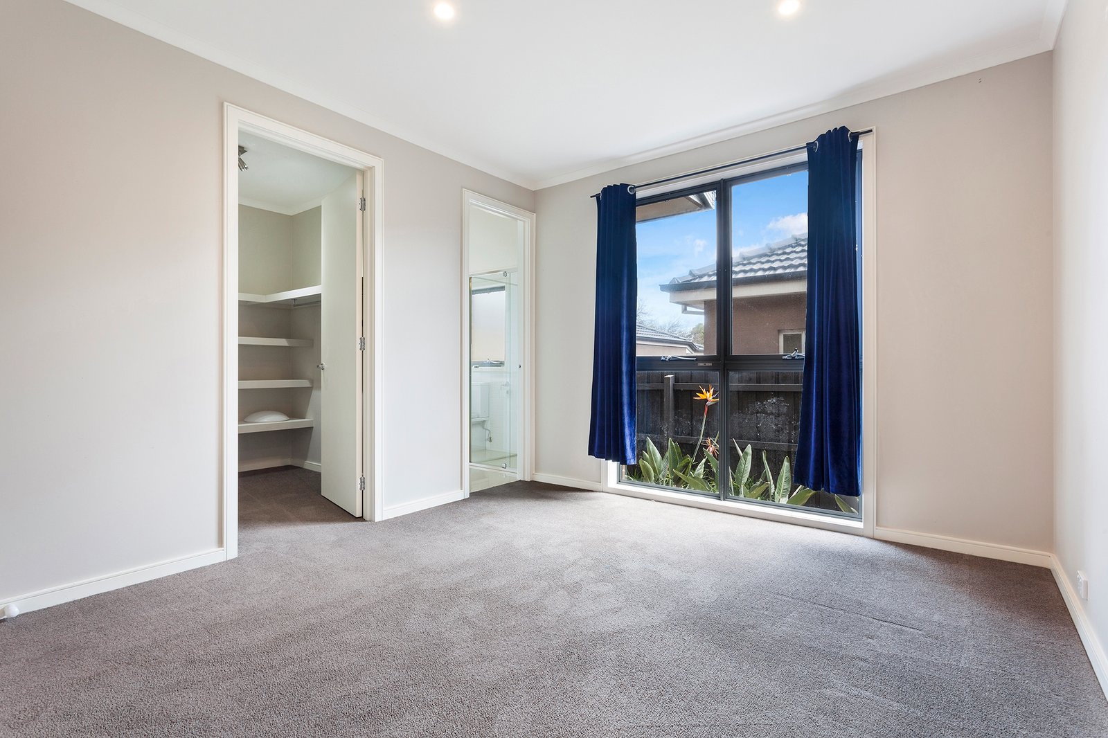 Gallery: 74a Latham Street