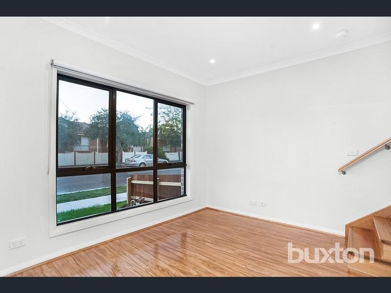 Gallery: 74D Fulton Street