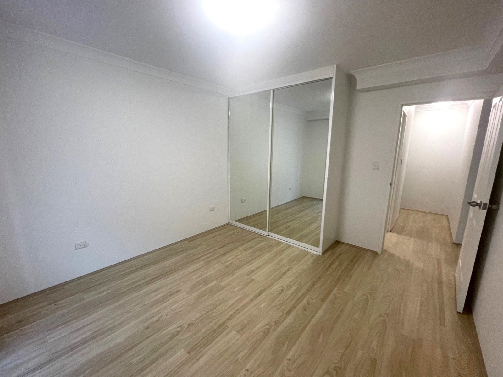 7/5-7 Aboukir Street ROCKDALE 6