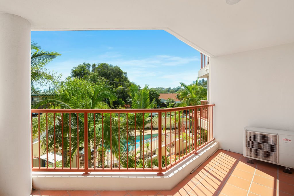 7/5-7 Ocean St  COOLANGATTA 6