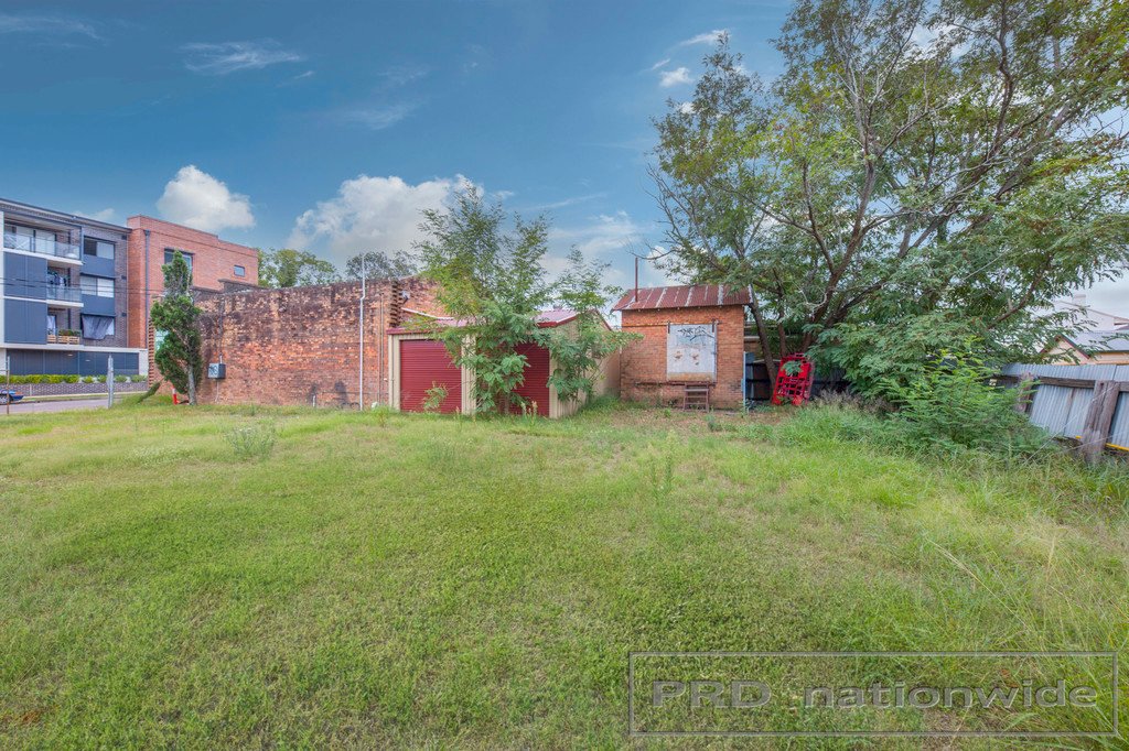 75-77 Elgin St  MAITLAND 4