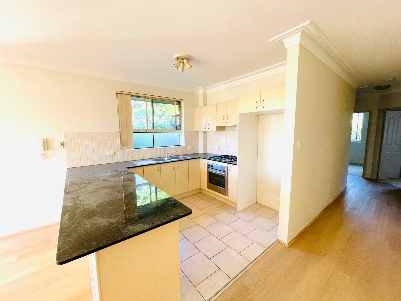 7/5-9 Bellevue Street KOGARAH 3