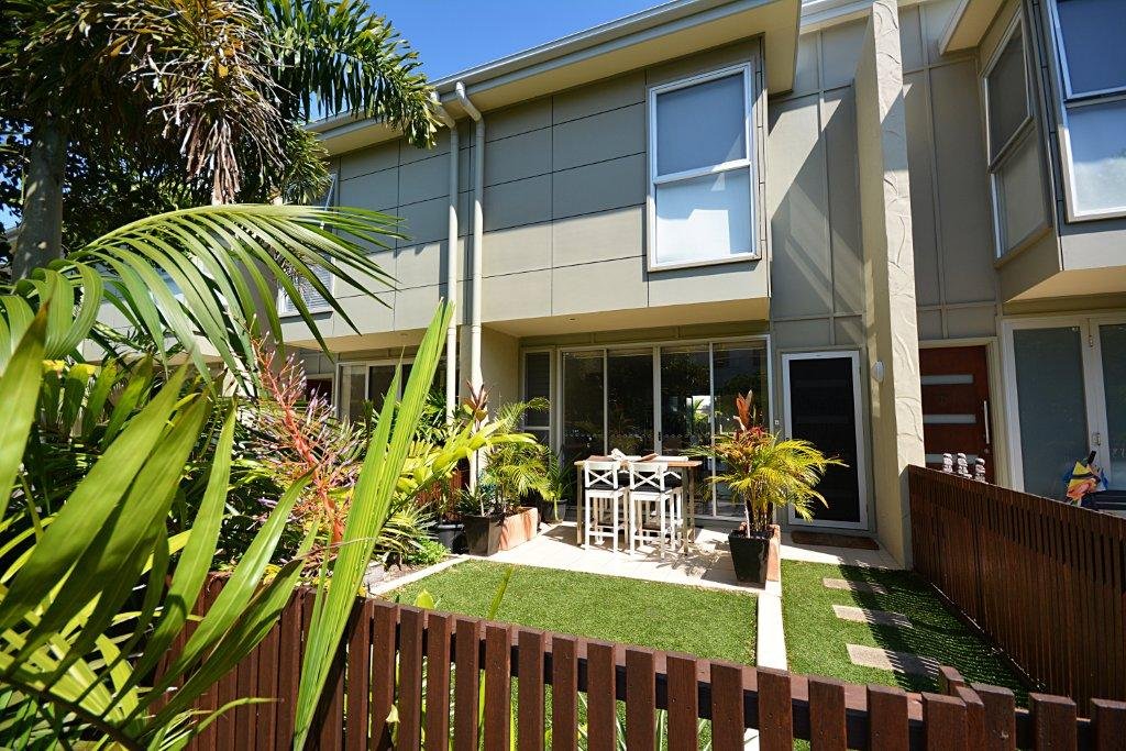 7/5-9 Kamala Cres  CASUARINA 1