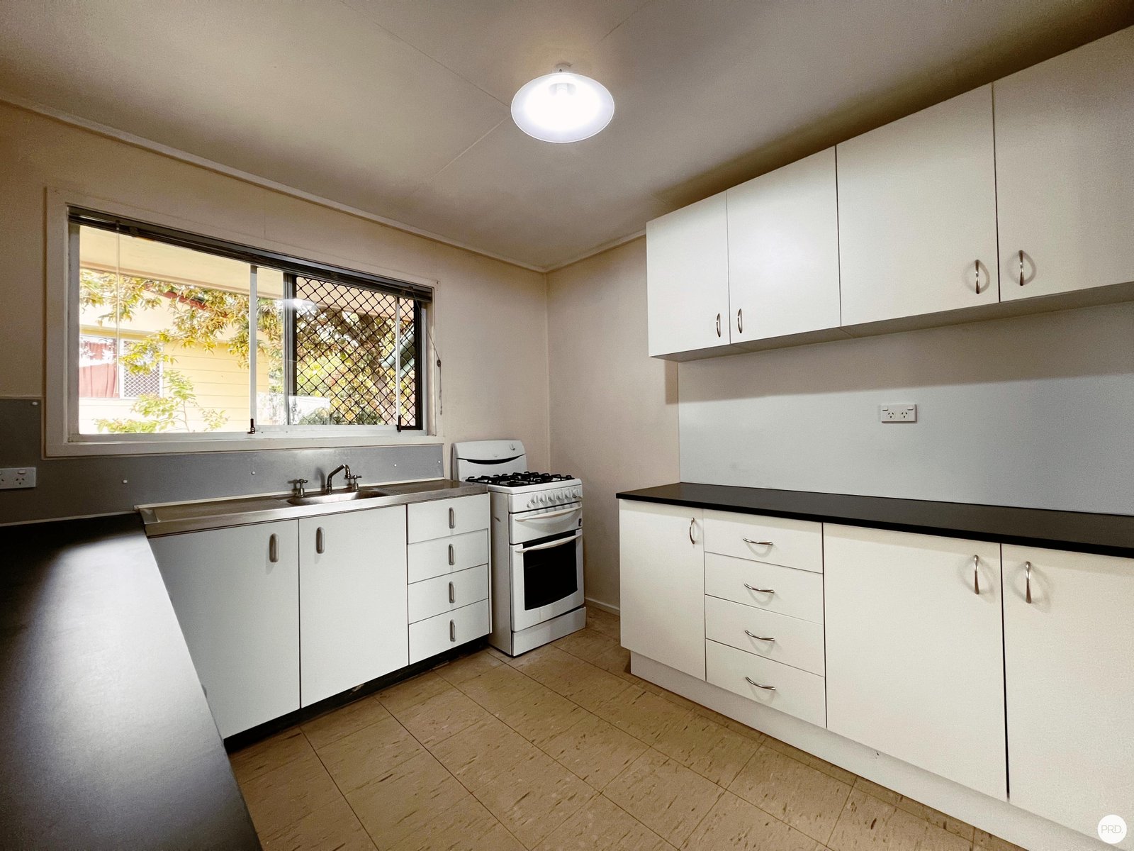 75 Anne Street SOUTHPORT 9