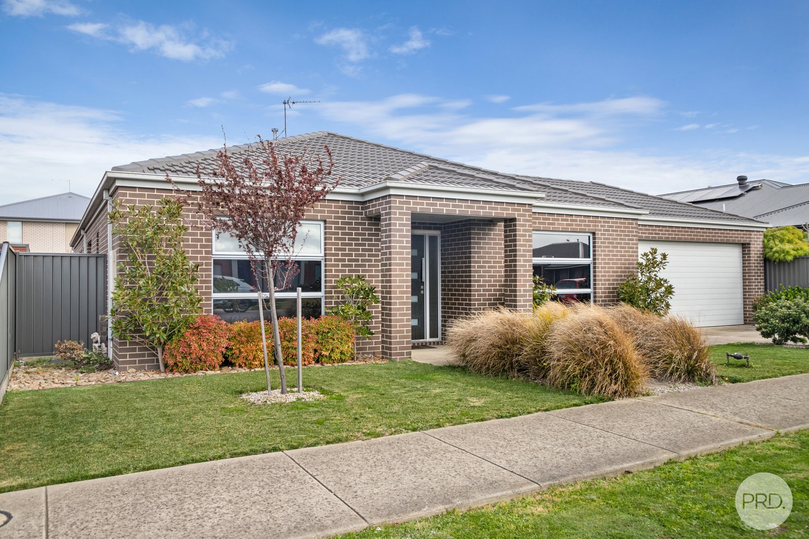 75 Ascot Gardens Drive DELACOMBE 1